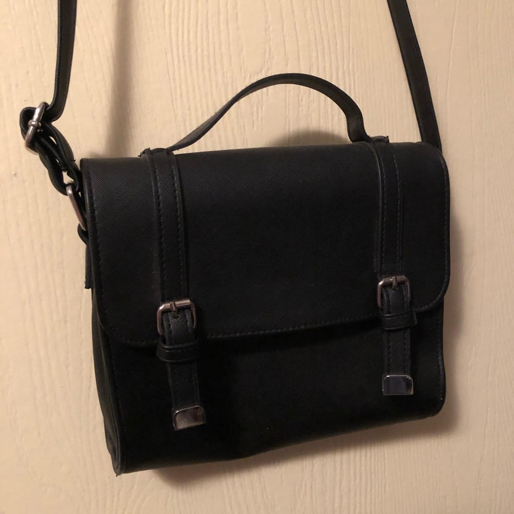 Brandy Melville crossbody